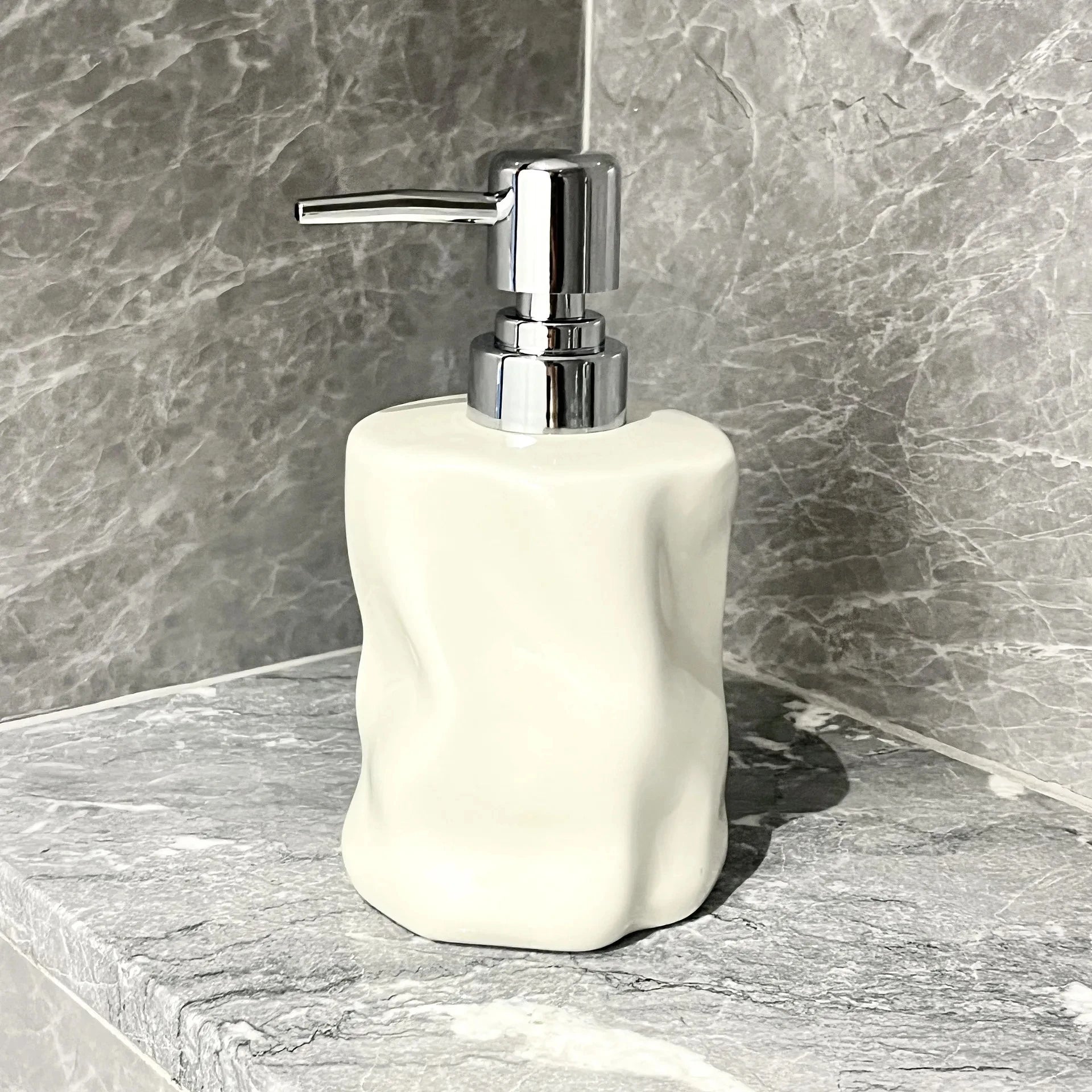 bouteille de lotion céramique distributeur pour gel douche et savon - vue 6 sur 6
