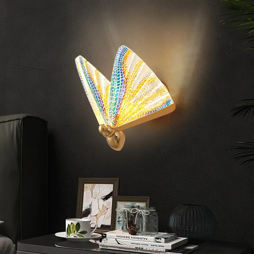 applique murale led en acrylique forme papillon décoration nordique - vue 2 sur 17