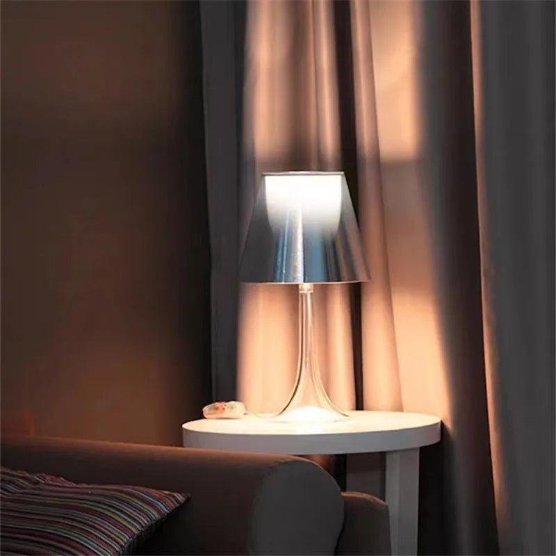 lampadaire ktribe avec étagère design italien veilleuse acrylique protection des yeux