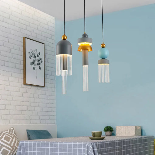 suspension moderne nordique minimaliste en fer et verre