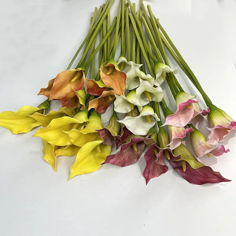 lot de 4 lys calla artificiels pour décoration de mariage - vue 3 sur 11