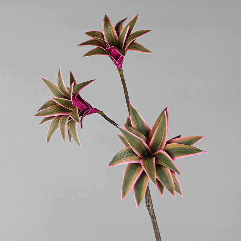 Large artificial lily branches with realistic foliage for decorations - vue 6 sur 6