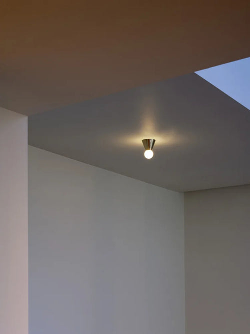 plafonnier moderne minimaliste design créatif avec petites appliques murales - vue 3 sur 8