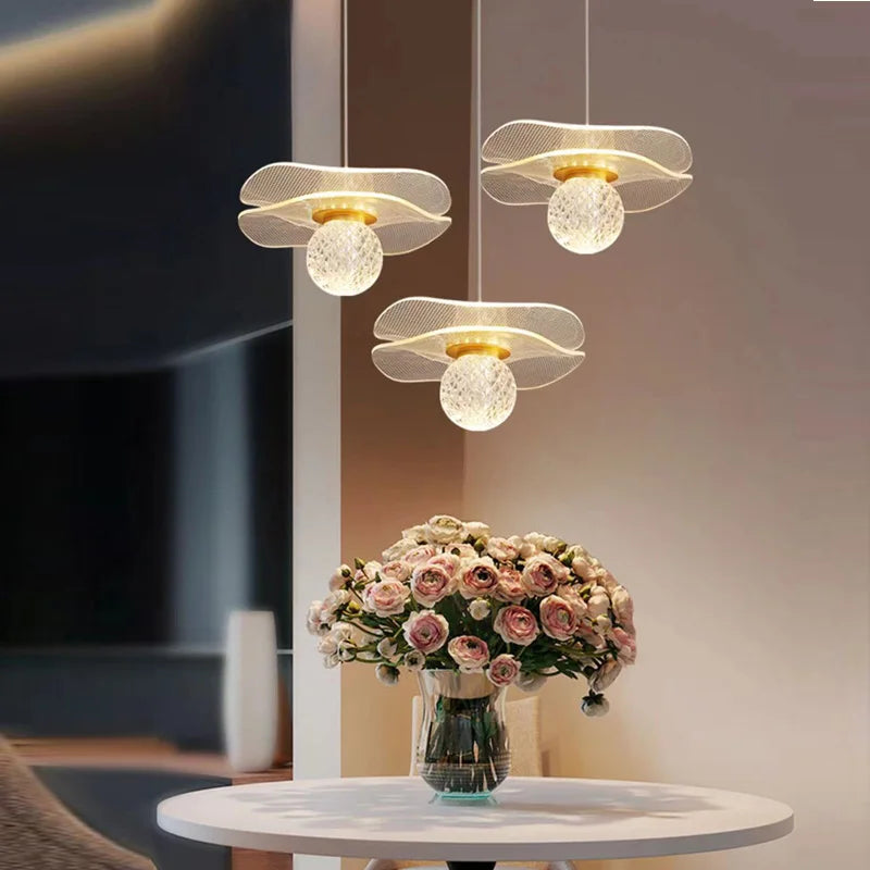 suspension moderne en forme de feuille de lotus personnalisable en cristal - vue 3 sur 13