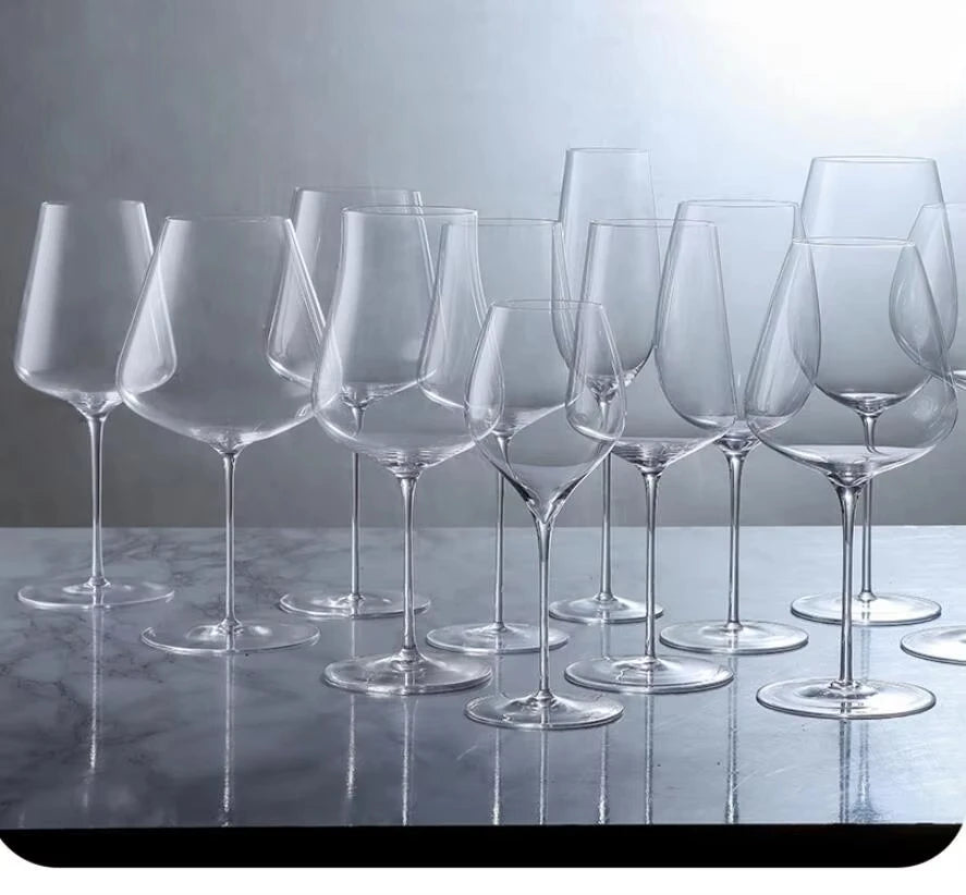 Verre à vin bourgogne cristal fin facetté élégant - vue 5 sur 7
