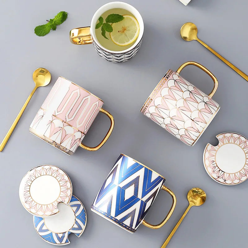 Tasse café céramique bord doré style britannique couvercle