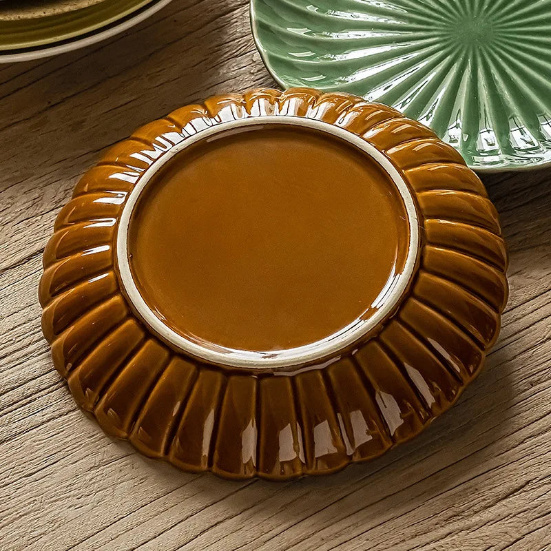 Assiette ceramique ronde style retro pour legumes - vue 5 sur 8