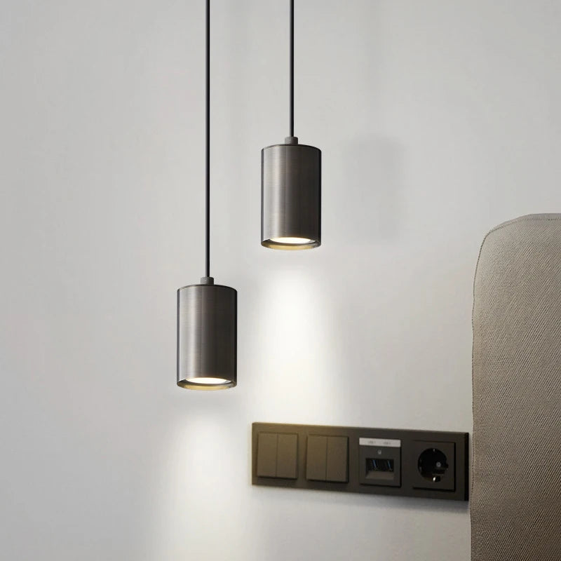 Minimalist nordic copper bedside lamp with elegant design - vue 4 sur 8