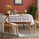 Chemin de table dentelle florale beige style bohème