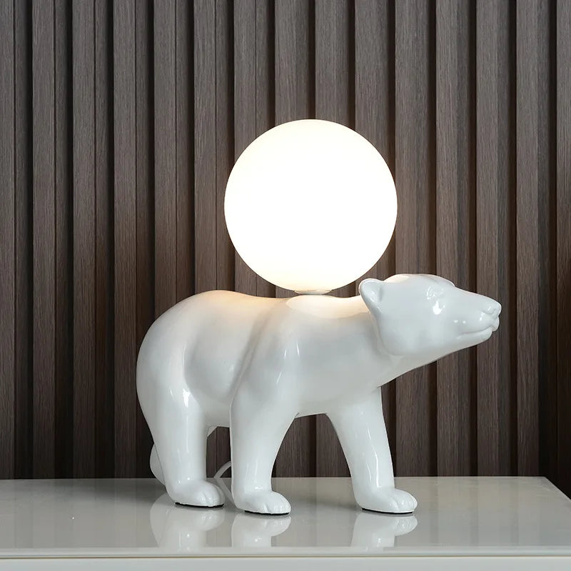 Nordic Design Resin Bear Table Lamp Led Desk Light with Glass Ball for Bedroom - vue 3 sur 8