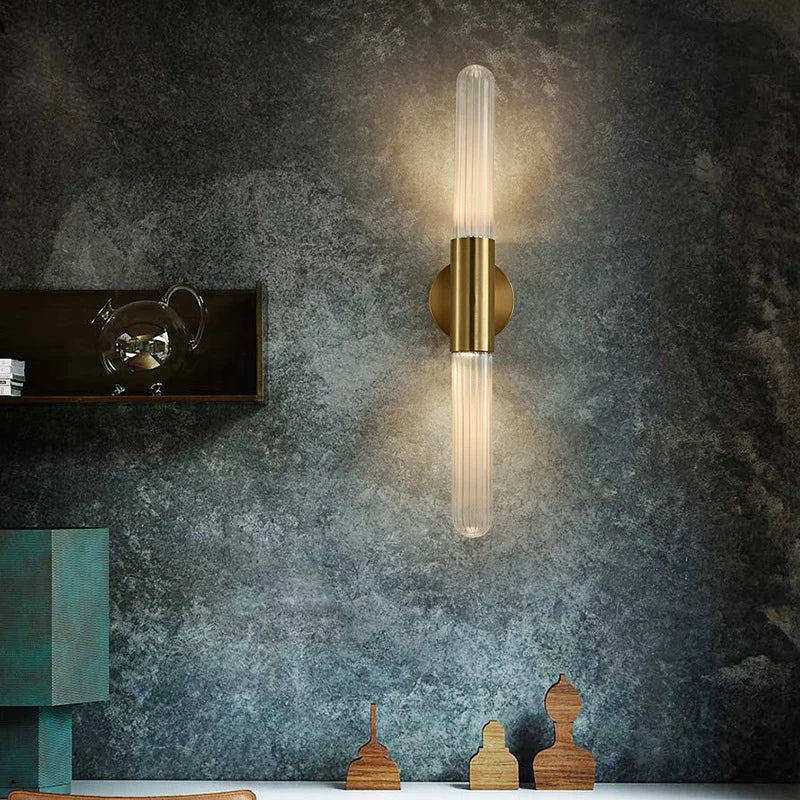 applique murale led minimaliste en métal et verre transparent - vue 4 sur 8