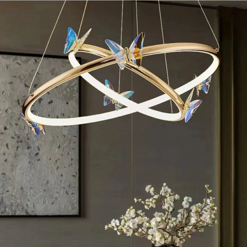 lustre moderne en forme de papillon avec anneau doré décoratif - vue 2 sur 12