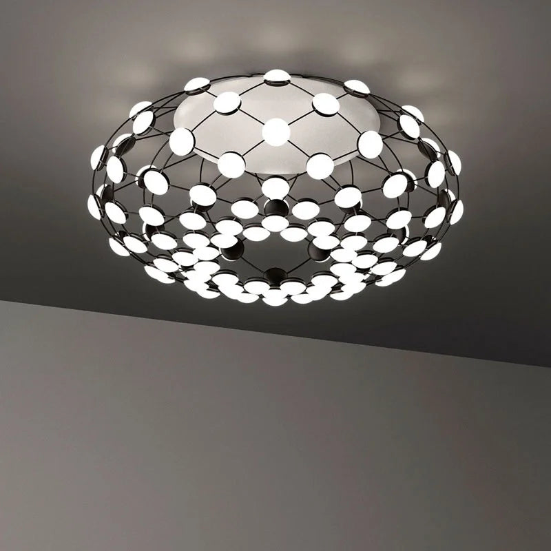Postmoderne Créatif Noir Et Blanc Pièces D'échecs Suspension Lumière Grille Lustre Suspension Pour Salle à manger Salon Lumière Lampe À Led - vue 6 sur 9