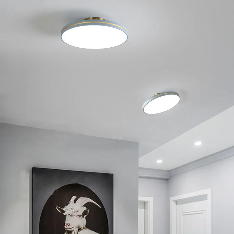 Plafonnier moderne led doré et métal