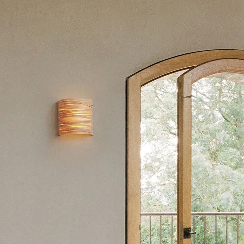 Applique murale nordique en bois demi-cercle - vue 3 sur 7