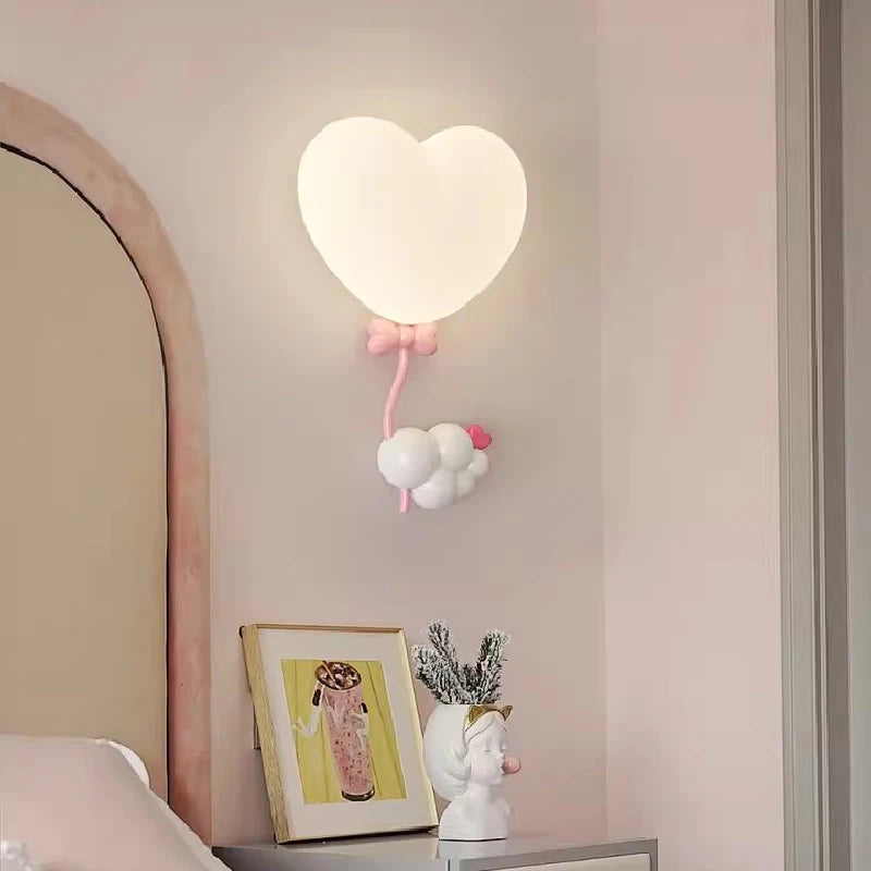 applique murale led en forme de cœur pour chambre d'enfant - vue 5 sur 12