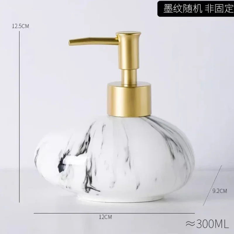 bouteilles de rangement pour gel douche shampoing et désinfectant - vue 6 sur 7