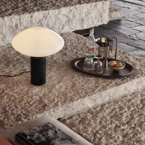 lampe à poser en marbre avec boule de verre design danois - vue 6 sur 8