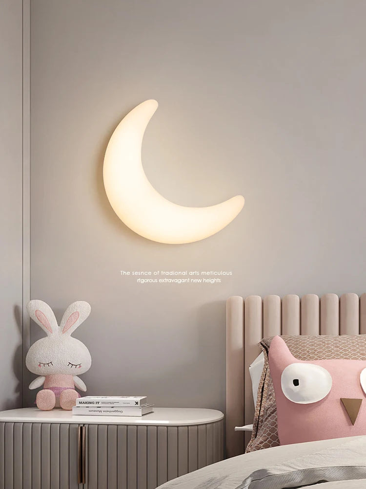 applique murale led moderne en forme de lune décorative et créative - vue 2 sur 12