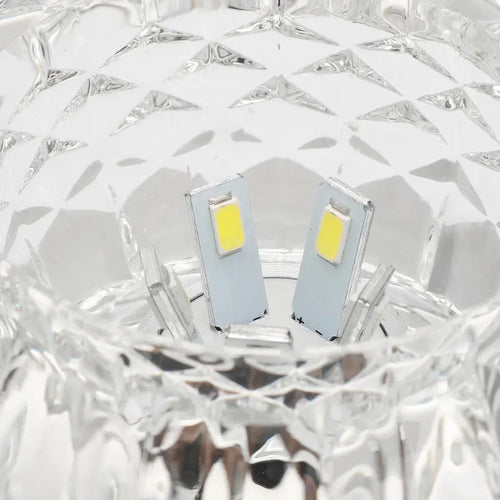 plafonnier en cristal led design moderne pour intérieur élégant