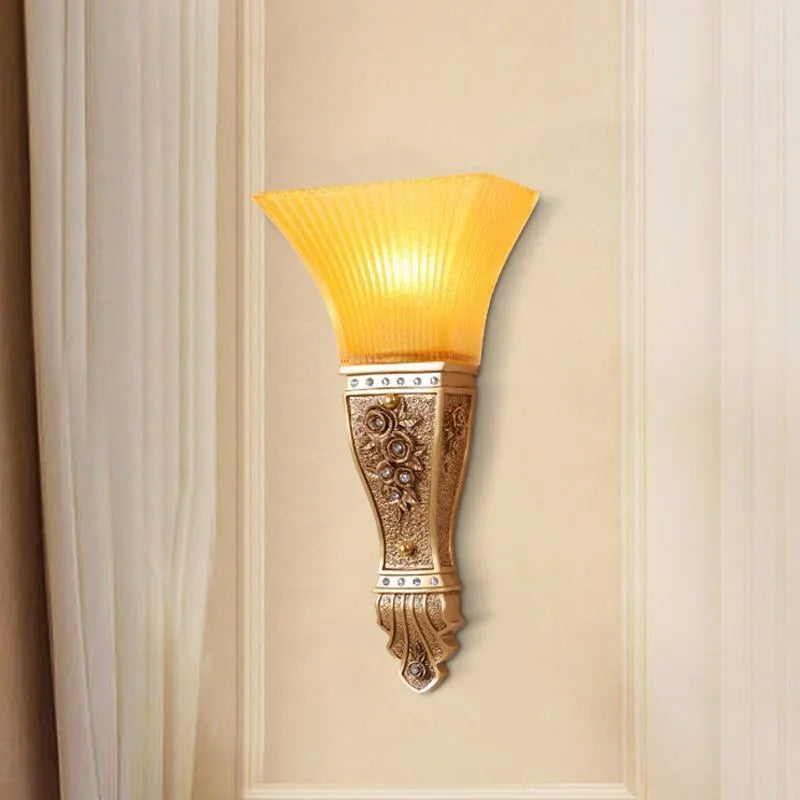 applique murale vintage nordique en résine et verre à led - vue 4 sur 10