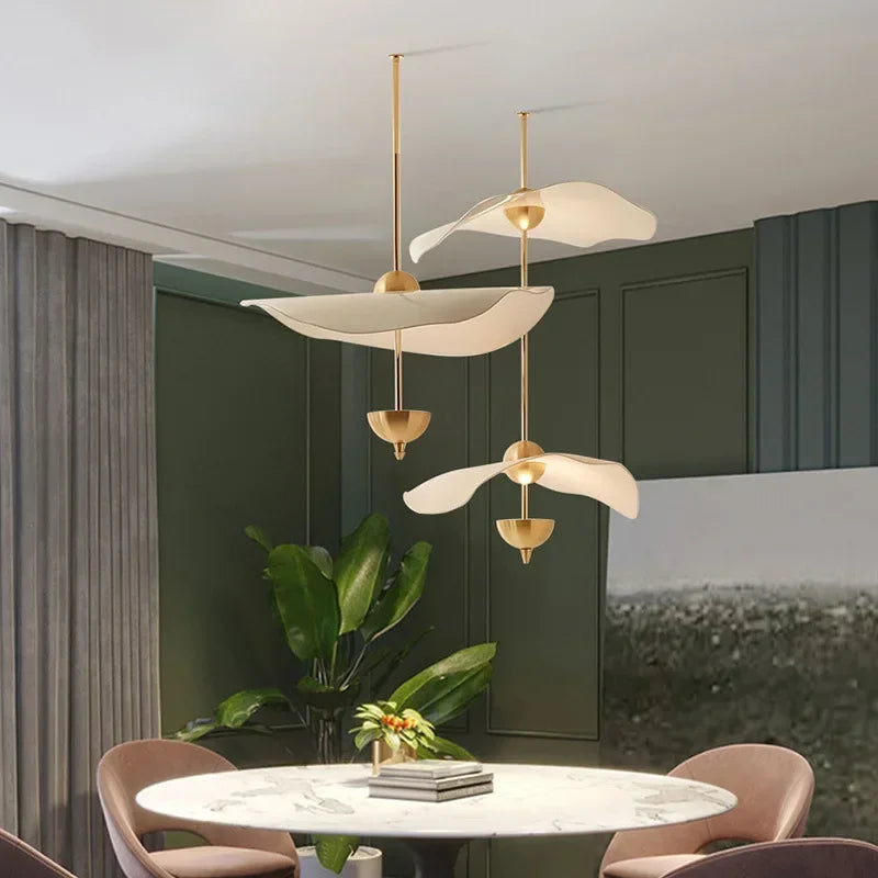 suspension moderne en forme de feuille de lotus style nordique décoratif - vue 3 sur 10
