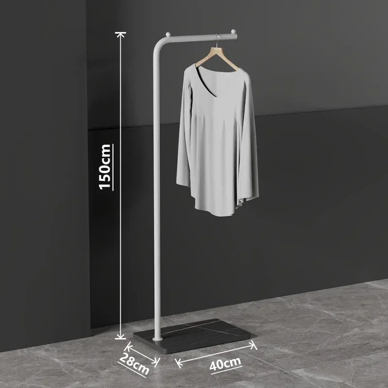 porte-vêtements nordique léger et moderne pour rangement élégant
