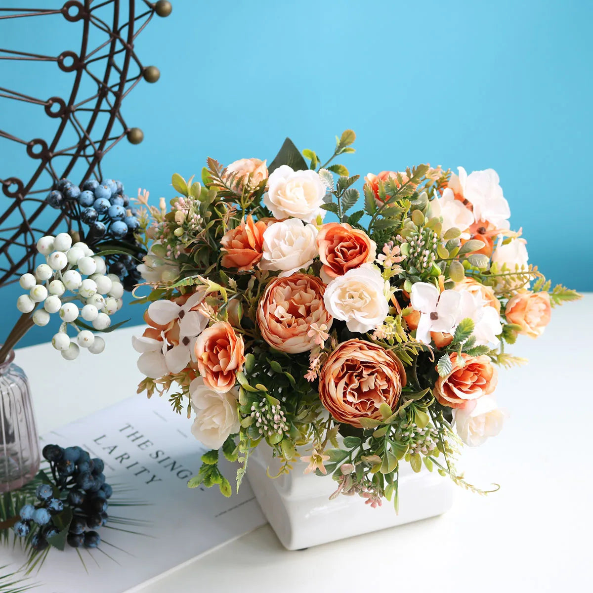 bouquet de fleurs artificielles pour décoration mariage et événements - vue 4 sur 11