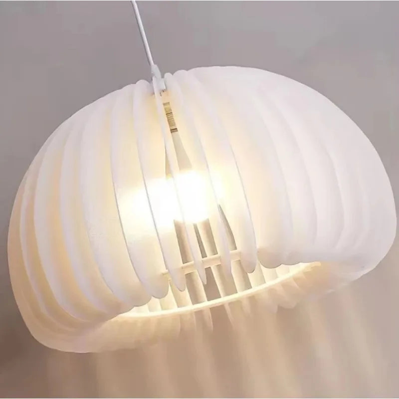 Modern acrylic chandelier for luxury minimalist decor - vue 6 sur 7
