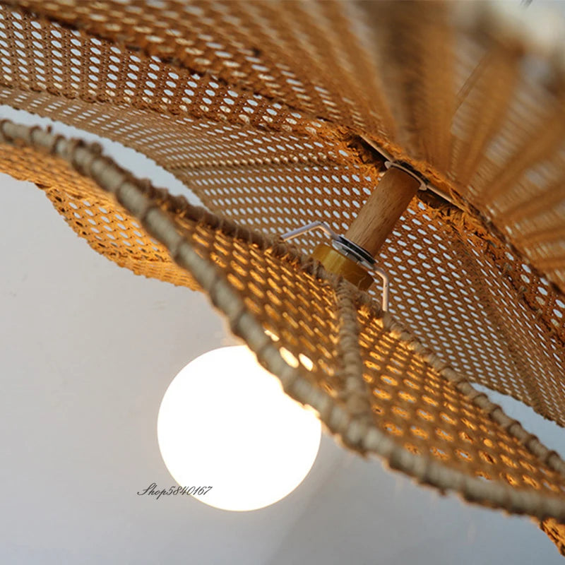 Suspension Vintage en forme de feuille de Lotus - vue 4 sur 14