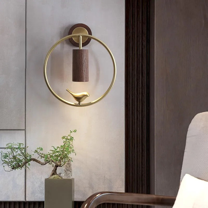 Walnut Wood Circle Brass bird, Wabi-sabi Modern style, Wall Sconce light for Bedroom, Bedside, Living, Recreation, Study - vue 3 sur 8