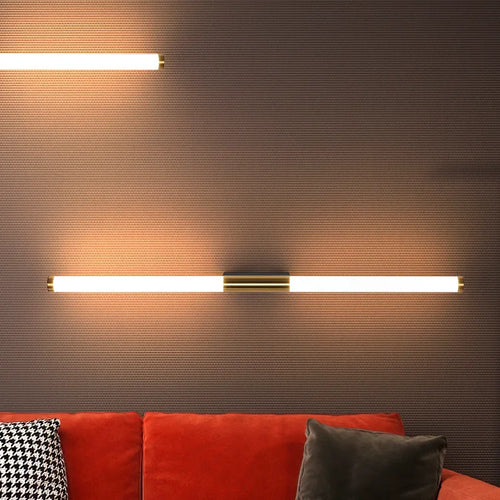 Creative minimalist nordic LED wall light in bronze - vue 4 sur 10