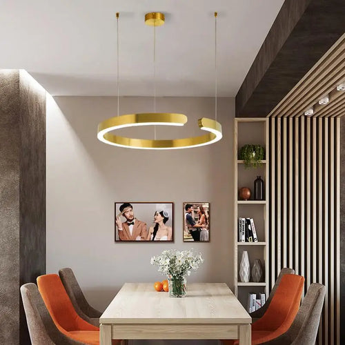 suspension LED en anneaux de luxe pour ambiance moderne