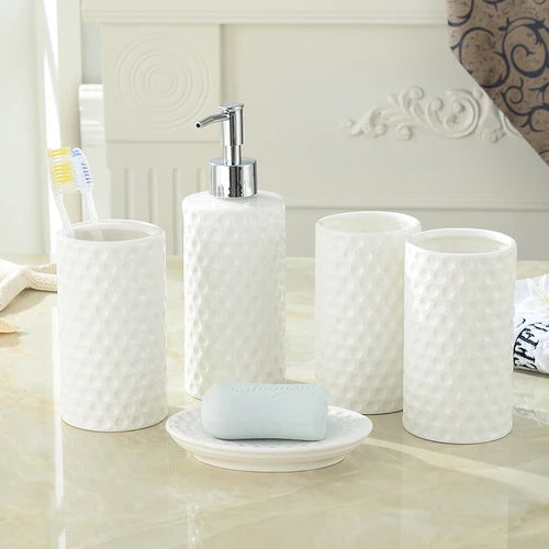 ensemble de fournitures de toilette en céramique cinq pièces - vue 3 sur 5