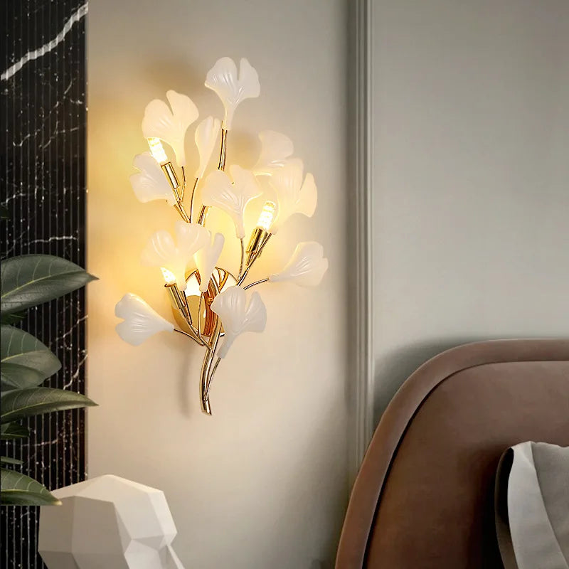 applique murale led en céramique avec motif de fleurs romantiques et feuilles