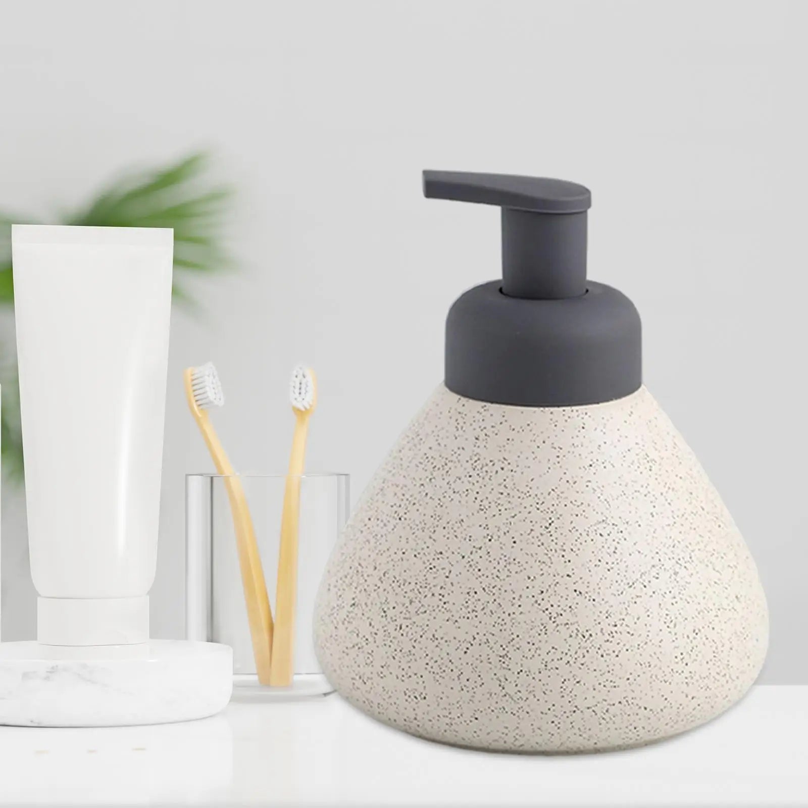 distributeur de savon liquide en céramique réutilisable pour salle de bain - vue 7 sur 12