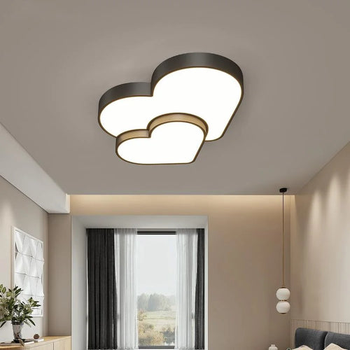 Modern minimalist LED ceiling light with star and heart decor - vue 2 sur 18