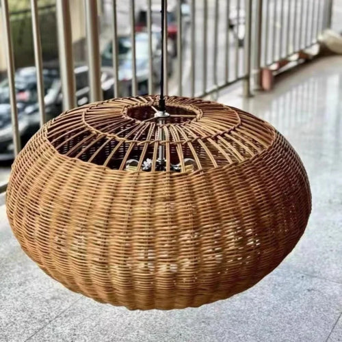 suspension en rotin tissé style wabi sabi pour décoration intérieure - vue 4 sur 10