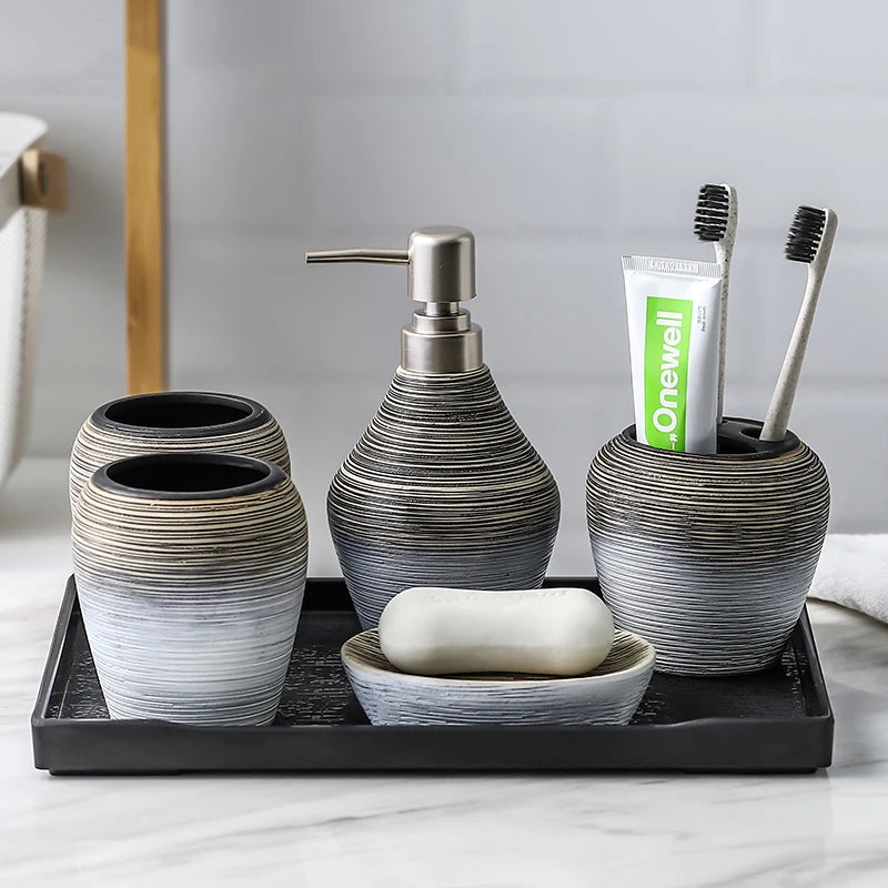 accessoires de salle de bain en céramique rétro artisanaux et pratiques - vue 3 sur 8