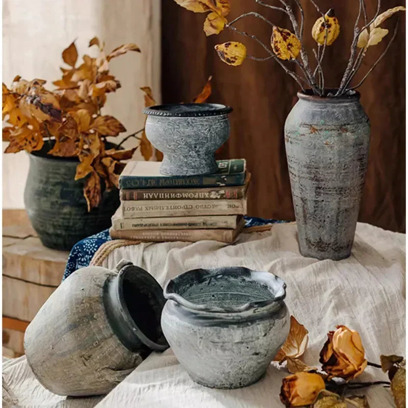 jardinières en poterie rustiques pour décoration intérieure et extérieure