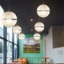 Suspension lune led style italien en fibre de verre