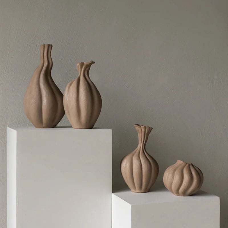 vase en céramique fait main pour décoration florale artisanale - vue 3 sur 10