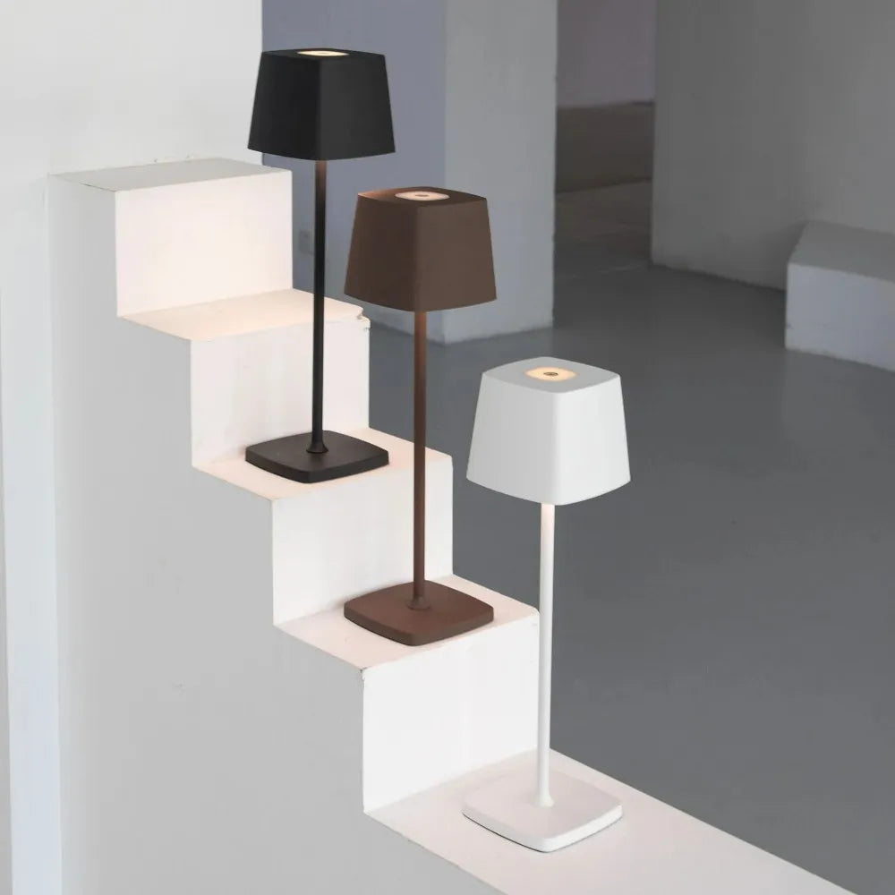 Lampe de Table sans fil Rechargeable moderne - vue 2 sur 9