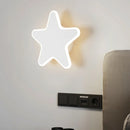 applique murale led blanche à différentes formes ludiques