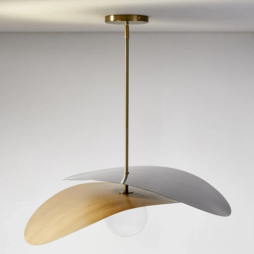 suspension haut de gamme en métal et verre style design artistique
