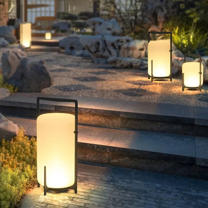 lampadaire solaire moderne en acrylique pour intérieur et extérieur - vue 5 sur 9
