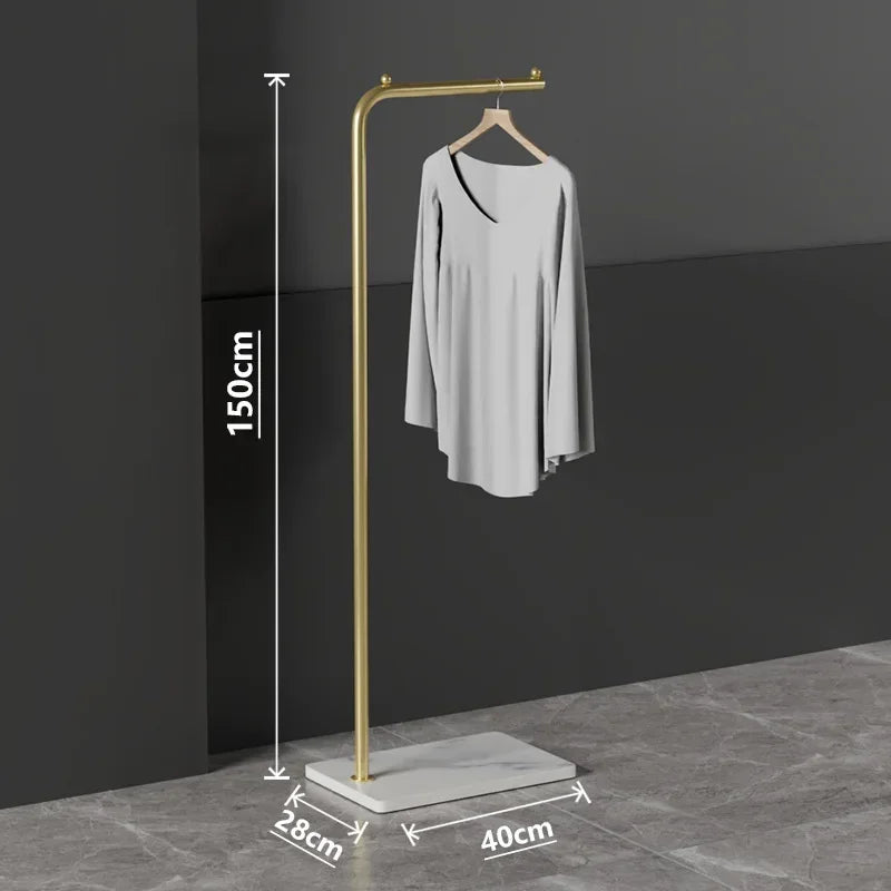 porte-vêtements nordique léger et moderne pour rangement élégant