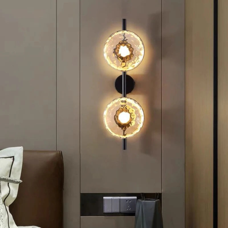 Modern minimalist glass LED wall light for interior decoration - vue 3 sur 17