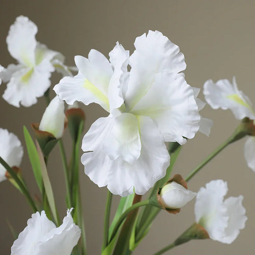 Realistic artificial iris flowers for decoration and floral arrangements - vue 4 sur 9