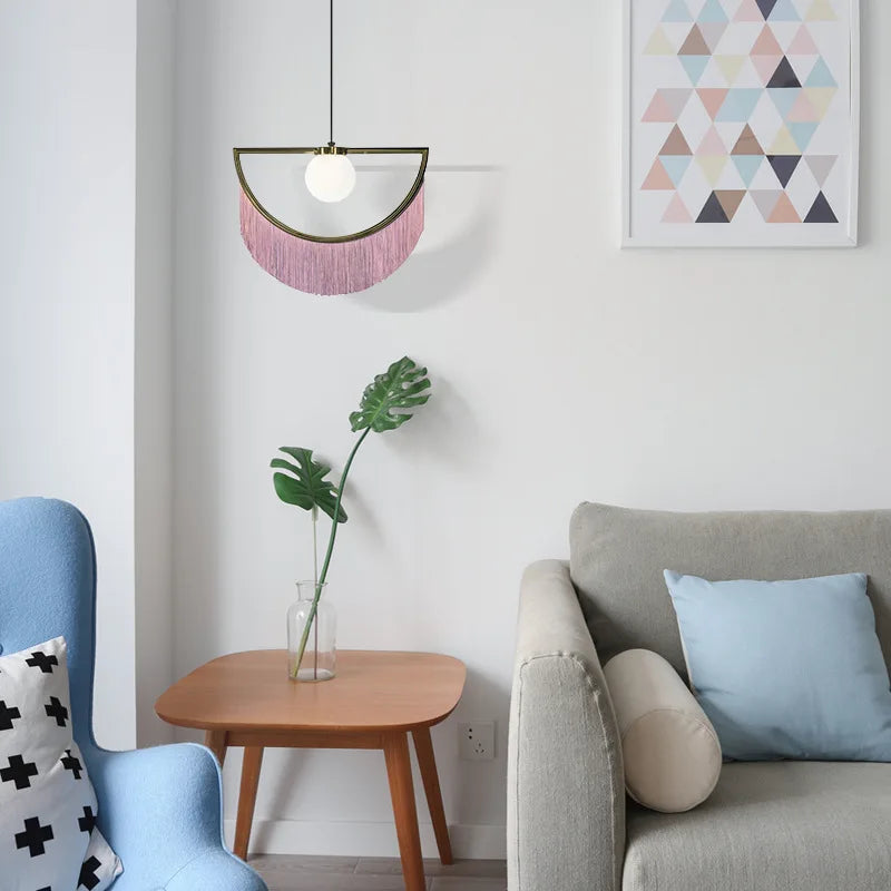 lampe à poser cœur avec pompon rose style nordique créatif - vue 5 sur 12